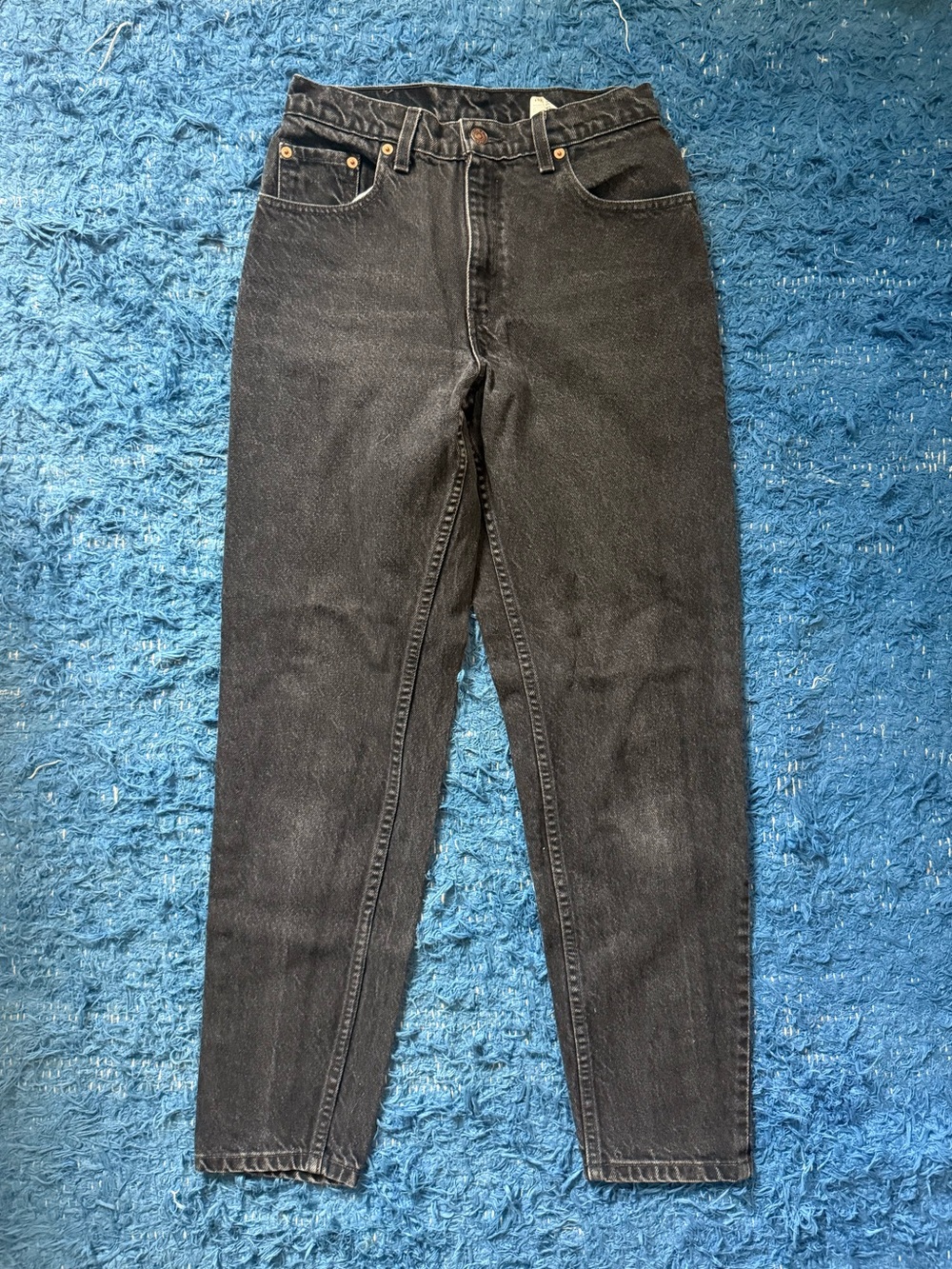 Levi's Women's Black High-Rise Straight-Leg Jeans 550